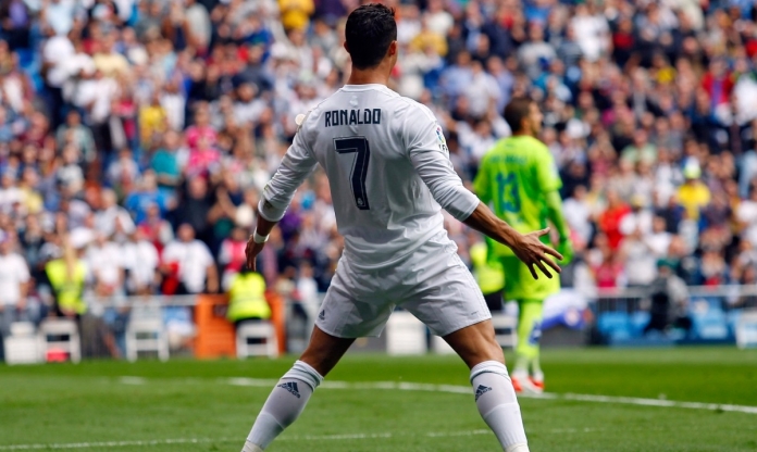 Thời cơ ngàn vàng, Ronaldo được trở về Santiago Bernabeu lần cuối?