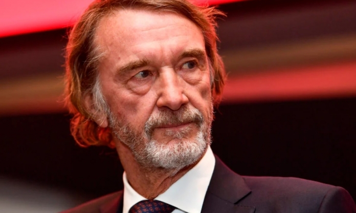 Sir Jim Ratcliffe tiếp tục thị uy tầm ảnh hưởng tại MU