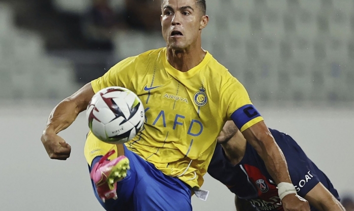 Ronaldo nghi vấn xích mích với nhà tài trợ Nike