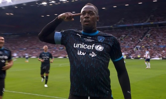 Usain Bolt ghi bàn ăn mừng như Marcus Rashford