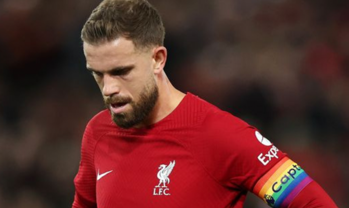 Henderson sang Ả Rập, Liverpool có ngay mục tiêu thay thế 70 triệu bảng