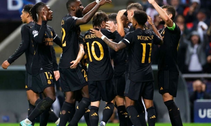 Bellingham tỏa sáng, Real Madrid xây chắc ngôi đầu tại bảng C Champions League