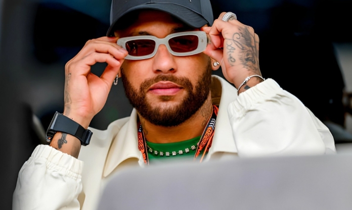 Neymar khai màn trận đấu suôn sẻ trước hàng vạn khán giả