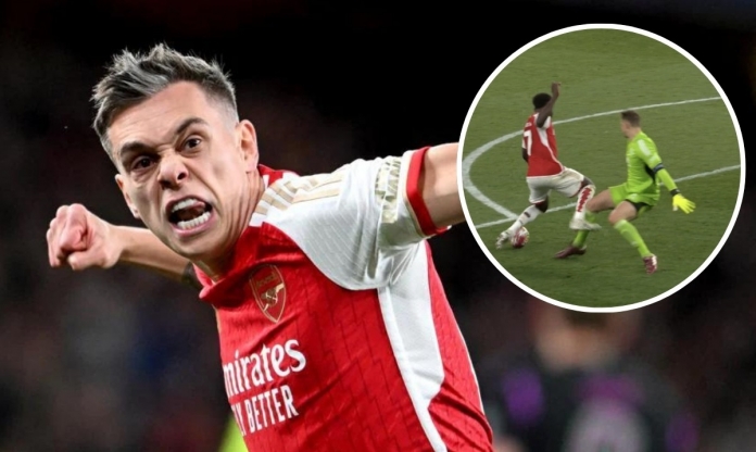 Leandro Trossard: 'Đó là một quả phạt đền'