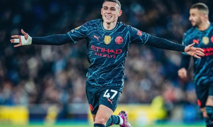 Lập cú đúp cho Man City, Foden đạt cột mốc sánh ngang Messi