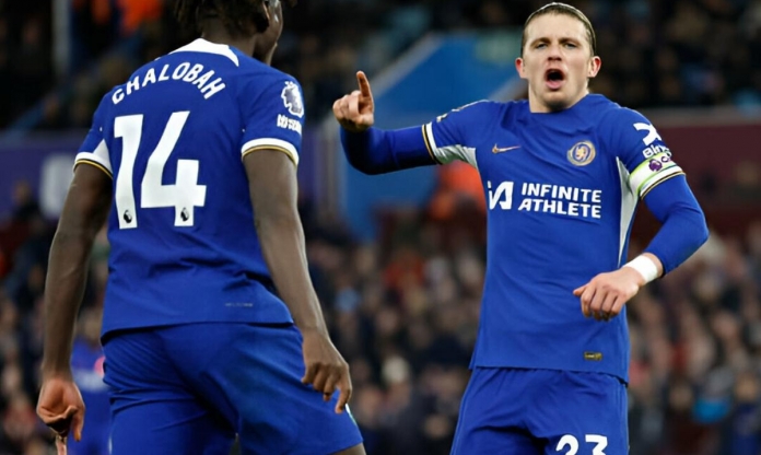Hiệp 2 bùng nổ, Chelsea níu kéo 1 điểm trước Aston Villa