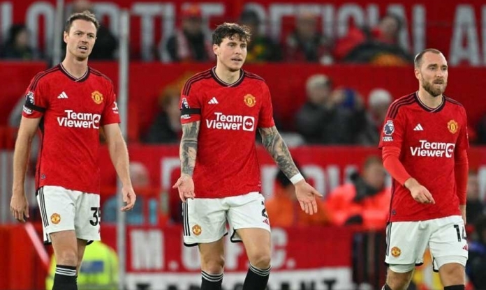 Sa sút đáng buồn, MU nhận thống kê khó nuốt trên thánh địa Old Trafford