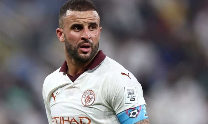 Bị chỉ trích vì đeo băng đội trưởng Man City, Kyle Walker đáp trả cực gắt