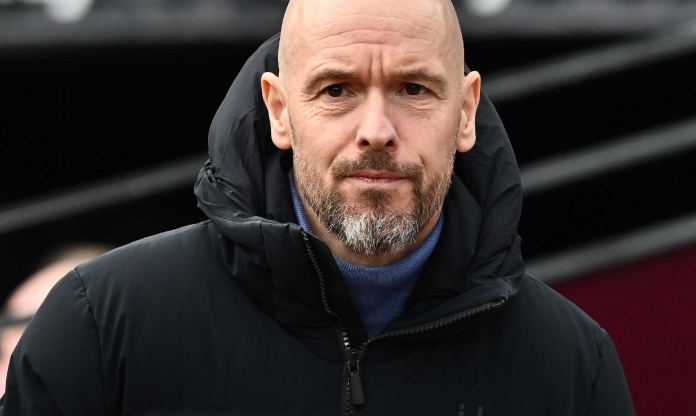 Ten Hag không mong người hâm mộ sẽ cổ vũ MU