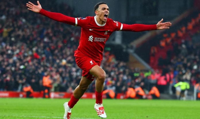 Liverpool nhận cực vui từ Trent Alexander-Arnold