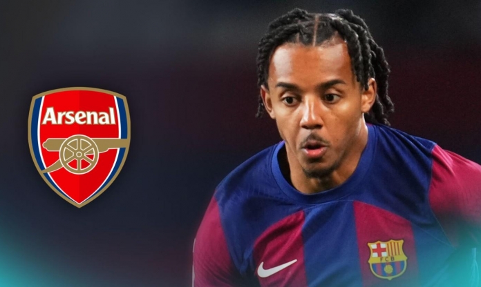 Arsenal vung tiền, quyết chiêu mộ trụ cột phòng ngự Barcelona