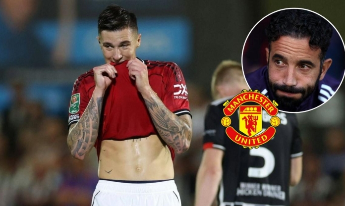 Xin đá luân lưu thứ 10, CĐV phẫn nộ với tiền đạo bom tấn của Man Utd