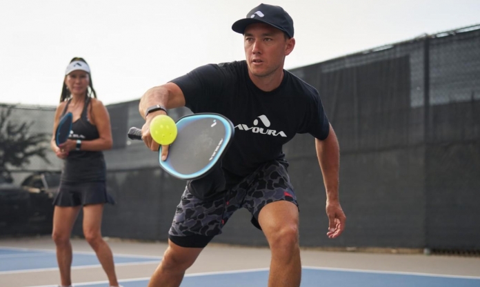 Avoura Rhapsody 13: Cây vợt mặt rộng có khả năng giảm lỗi khó tin