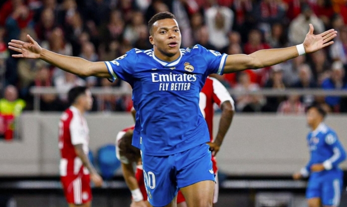 Lập poker siêu tốc, Mbappe chính thức đi vào lịch sử Champions League