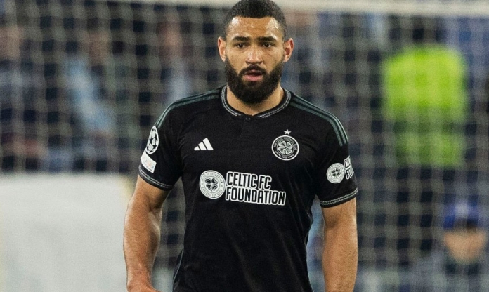 CLB làm xấu mặt bóng đá Anh ở Champions League