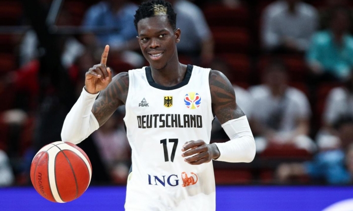 Tuyển thủ bóng rổ Đức 'bật' cả HLV lẫn đồng đội tại FIBA World Cup 2023