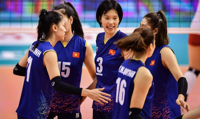 Trụ cột ra sân, Việt Nam chấp nhận thất bại chóng vánh trước chủ nhà Trung Quốc