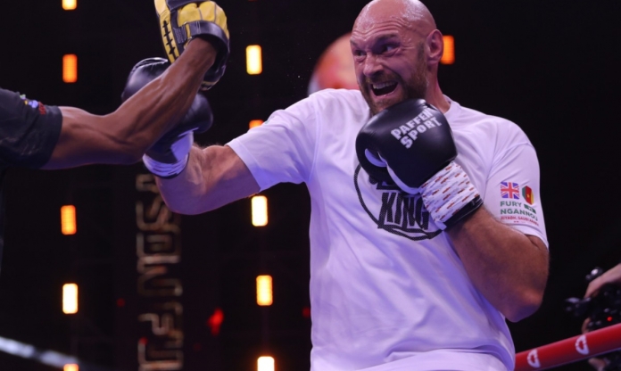 Chuyên gia lo ngại sự yếu đuối của Tyson Fury trước trận đấu với Oleksandr Usyk