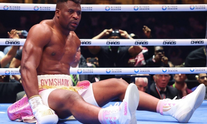 Francis Ngannou thừa nhận sự thật sau thất bại cay đắng