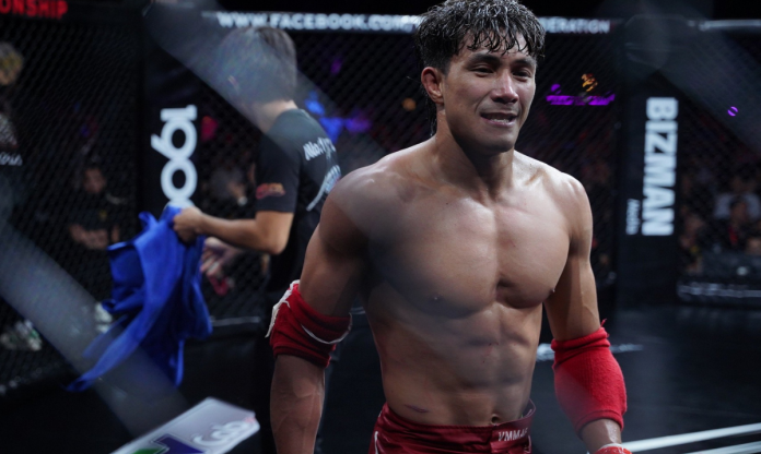 Lĩnh 39 cú đấm liên hoàn, Nguyễn Trần Duy Nhất vẫn lật kèo ngoạn mục tại giải võ thuật đình đám