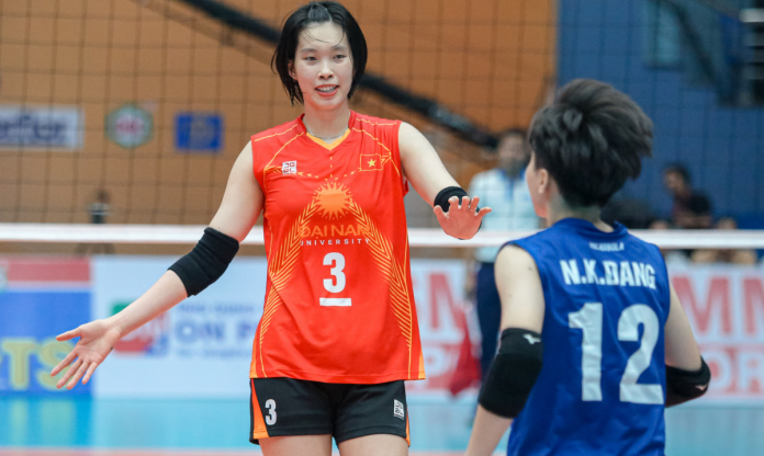 Trần Thị Thanh Thúy bị 'chê' lương quá cao?