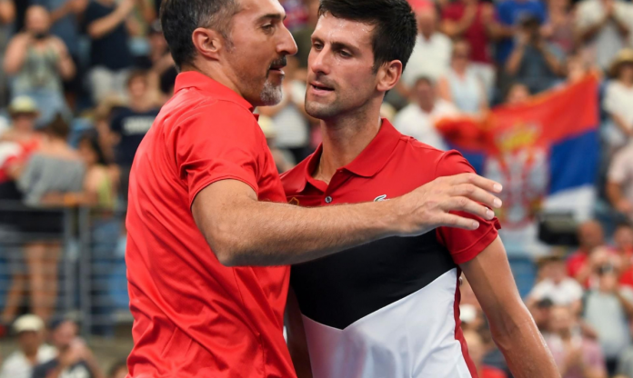Djokovic cân nhắc chuyện thi đấu mà không cần 'thầy'
