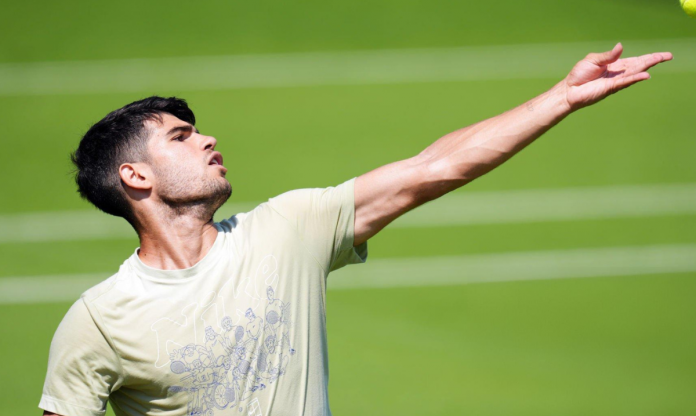 Alcaraz luyện tập với nhà vô địch Grand Slam tại Wimbledon 2024