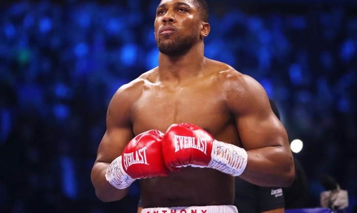 Anthony Joshua tham vọng phá vỡ kỷ lục của Tyson Fury