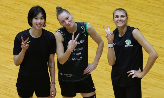 Chủ công Thanh Thúy ra mắt đội bóng mới ấn tượng