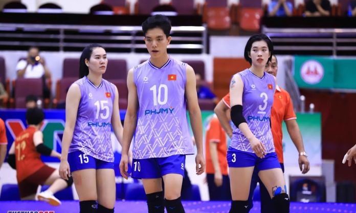 Bóng chuyền nữ Việt Nam ổn định tập luyện tại Vĩnh Long