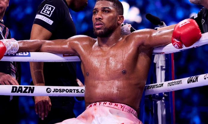 Cuộc đối đầu giữa Anthony Joshua và Deontay Wilder chắc chắn không thể diễn ra vào tháng Giêng