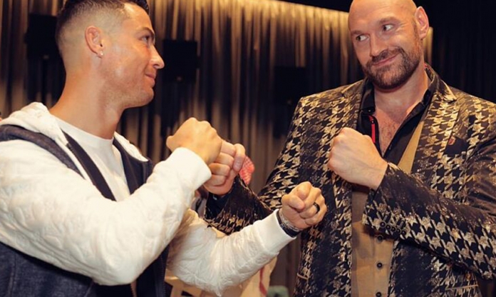 'Hạ gục' Messi và Ronaldo, Tyson Fury nhận danh hiệu vô cùng đặc biệt