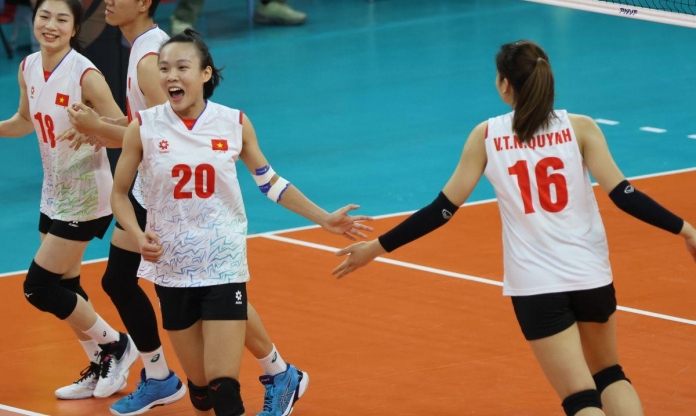 Vượt ải Singapore, bóng chuyền nữ Việt Nam thắng 2 trận liên tiếp ở AVC Challenge Cup 2024