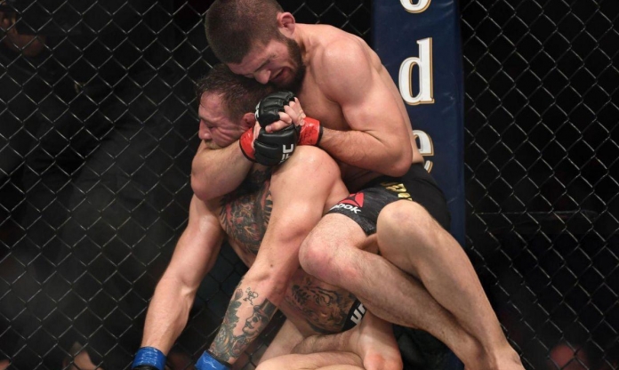 Người trong cuộc hé lộ nguyên nhân McGregor thua thảm Khabib 6 năm trước