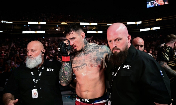Tom Aspinall cập nhật tình hình sức khỏe sau cú móc mắt ở UFC 321
