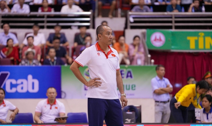 Thua tiếc nuối Thái Lan, HLV Nguyễn Tuấn Kiệt nói thẳng một điều với trọng tài