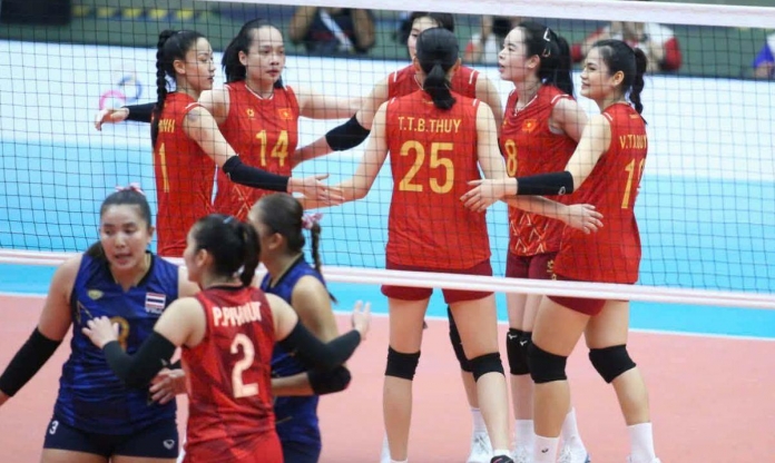 Bóng chuyền nữ Việt Nam mất HCV sau tình huống tranh cãi, báo Thái Lan nói gì?