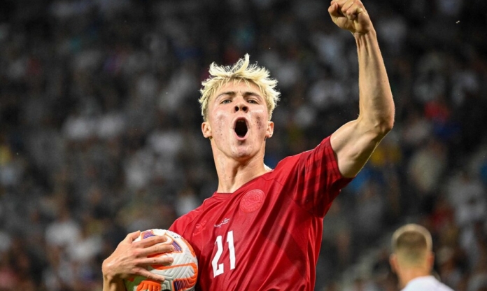 Rammus Hojlund tới Man United: Erling Haaland 2.0 tới từ Đan Mạch
