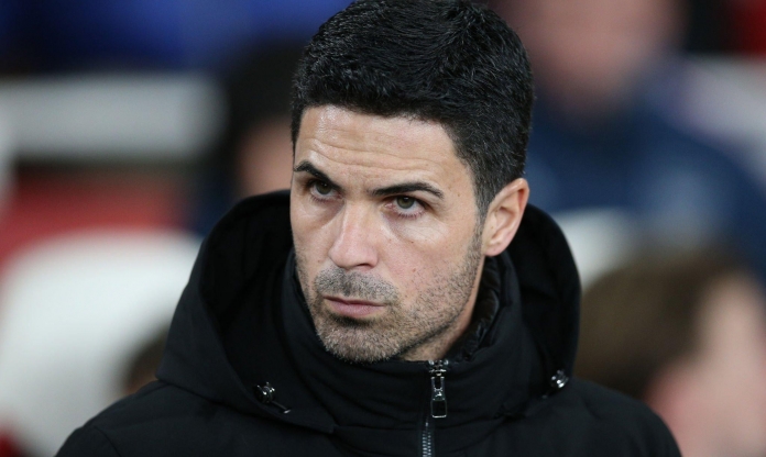 Arsenal bị loại, HLV Mikel Arteta có động thái cực kỳ gay gắt
