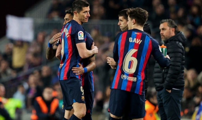 Nợ đầm đìa, Barca ra quyết định khó chấp nhận với các ngôi sao