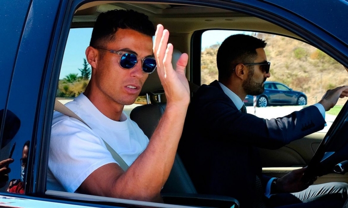 Tin chuyển nhượng tối 13/4: PSG chốt người thay Messi, Ronaldo được 'ông lớn' quan tâm?