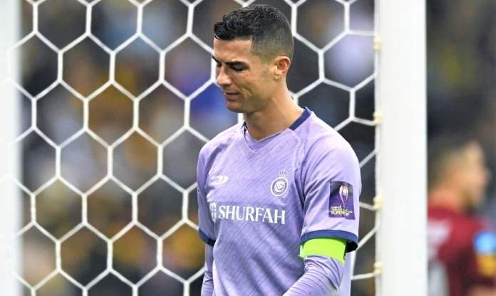 Ronaldo thua thêm một đấu trường, nguy cơ trắng tay rời Al Nassr?