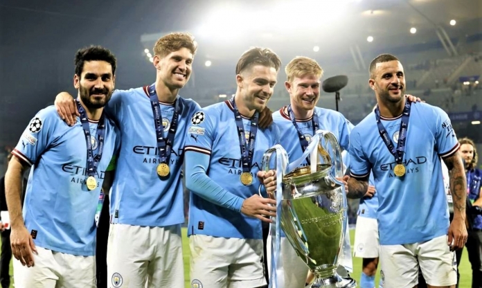 Man City sẽ mất 2 ngôi sao vào tay bến đỗ hùng mạnh châu Âu?