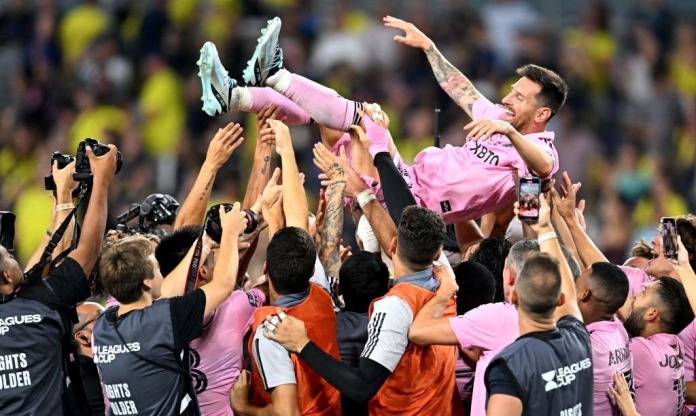 Messi quá vĩ đại, làm đối thủ 'lực bất tòng tâm' thừa nhận một điều