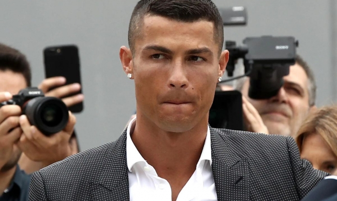 Gấp 5 lần Messi, Ronaldo khẳng định vị trí số 1 ở giải thưởng danh giá