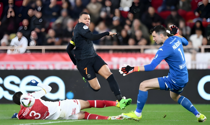 Mbappe vô hại, PSG mất điểm trong cuộc đua vô địch Ligue 1 2023/24