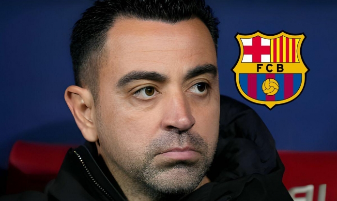 HLV Xavi của Barca tham gia cuộc chiến pháp lý