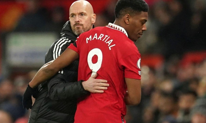 MU chọn mua 'kỷ lục gia săn bàn' về thay thế Anthony Martial