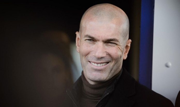 Bỏ qua Bayern, HLV Zidane sẽ tiếp quản bến đỗ hùng mạnh Ngoại hạng Anh?