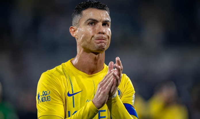 Vừa ghi 3 bàn, Ronaldo lại 'gặp biến' cực căng tại Al Nassr